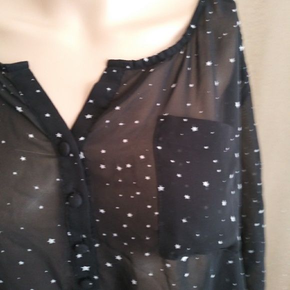 Torrid blouse - Picture 2 of 6
